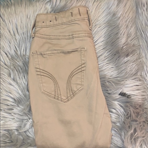 Hollister Khaki Jeans - Picture 4 of 4